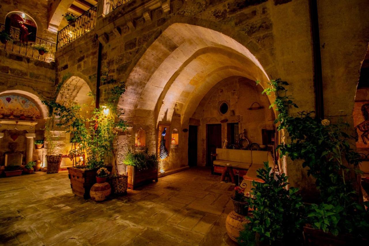 Aren Cave Hotel And Art Gallery Goreme Exterior photo