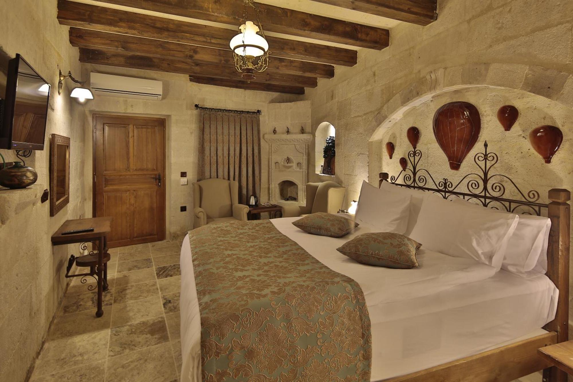 Aren Cave Hotel And Art Gallery Goreme Exterior photo