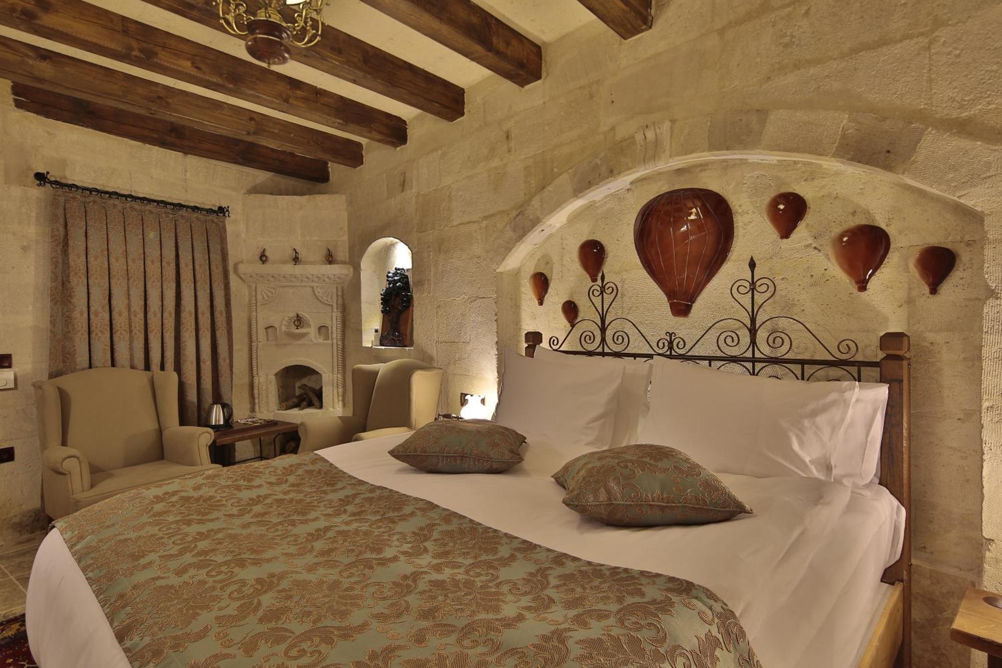 Aren Cave Hotel And Art Gallery Goreme Exterior photo