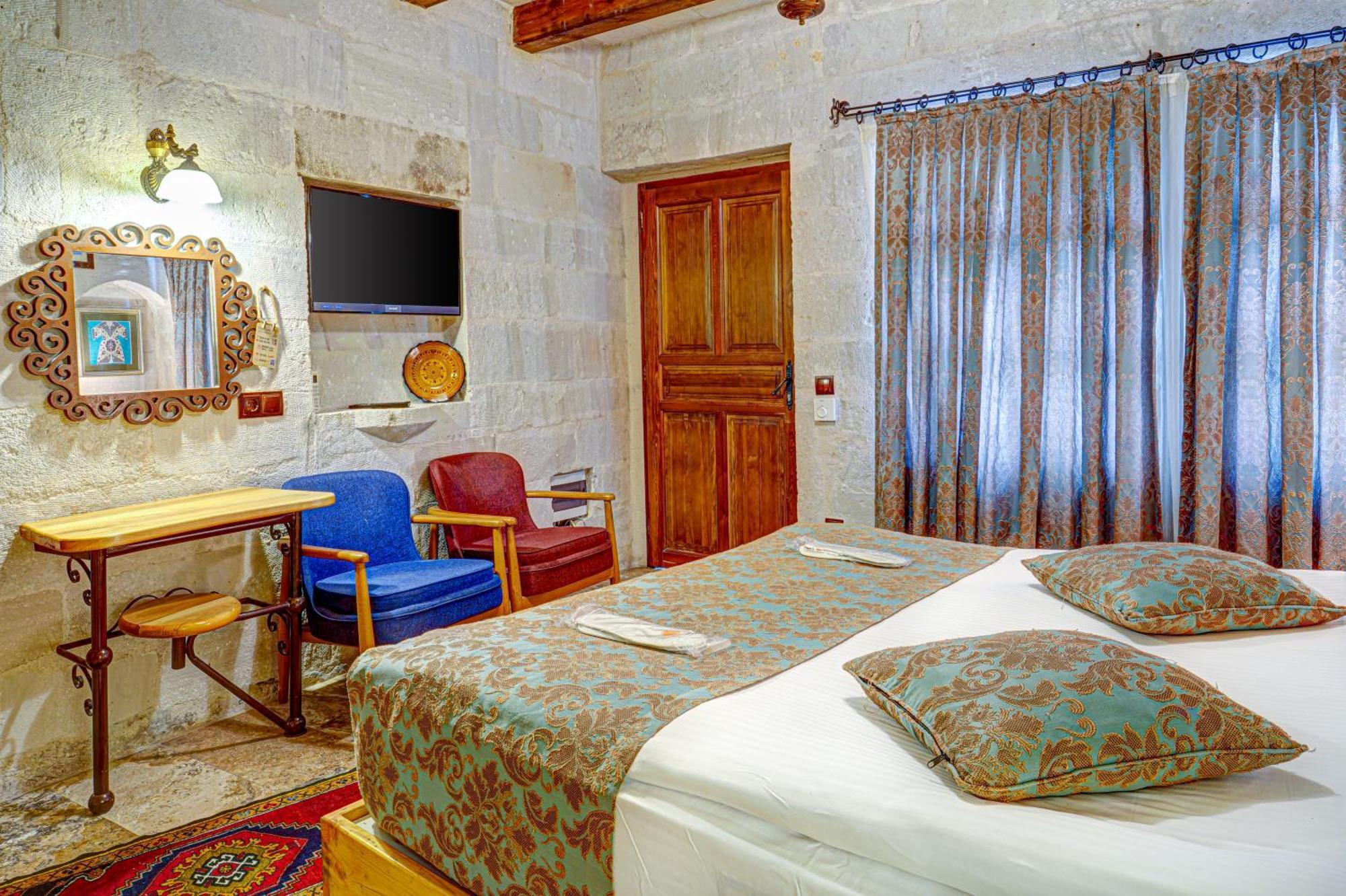 Aren Cave Hotel And Art Gallery Goreme Exterior photo