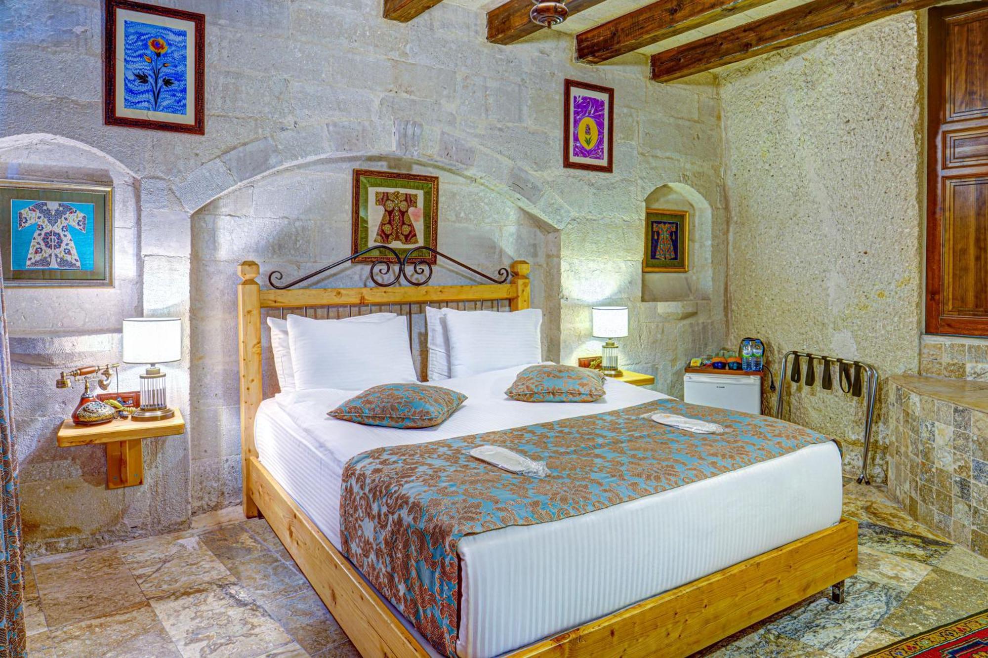 Aren Cave Hotel And Art Gallery Goreme Exterior photo
