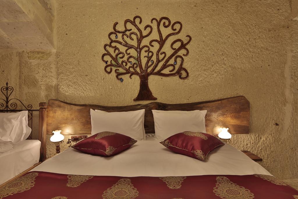 Aren Cave Hotel And Art Gallery Goreme Room photo
