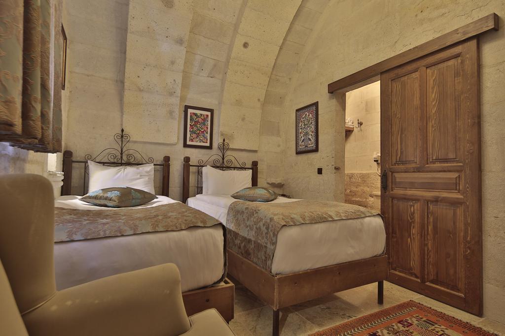 Aren Cave Hotel And Art Gallery Goreme Exterior photo