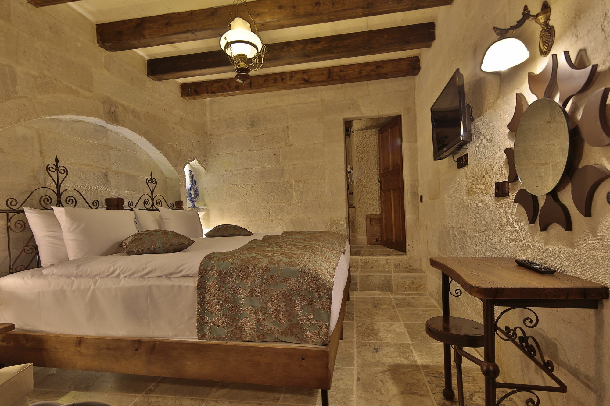 Aren Cave Hotel And Art Gallery Goreme Exterior photo