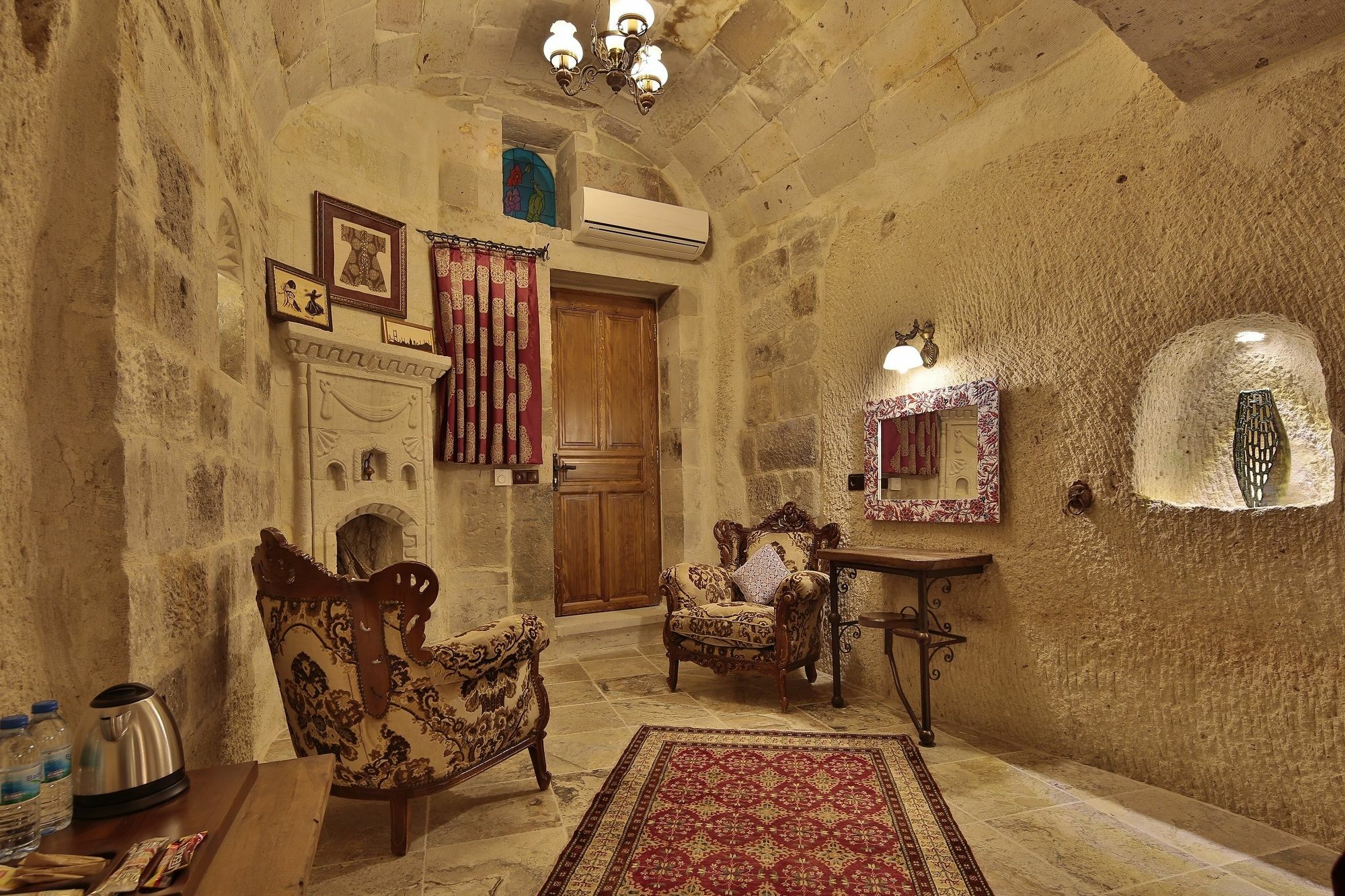 Aren Cave Hotel And Art Gallery Goreme Exterior photo